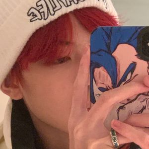 按在墙上抽插胸部晃动同学
